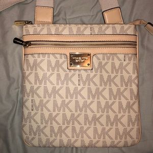 Michael Kors cross body